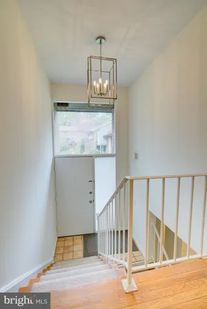 $2,900 | 11008 Saffold Way, Reston, VA 20190