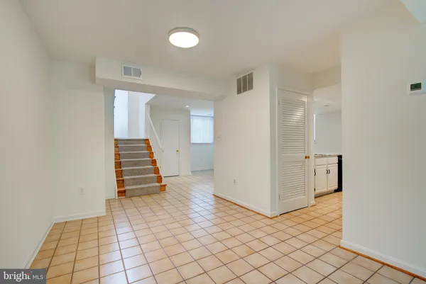 $2,900 | 11008 Saffold Way, Reston, VA 20190