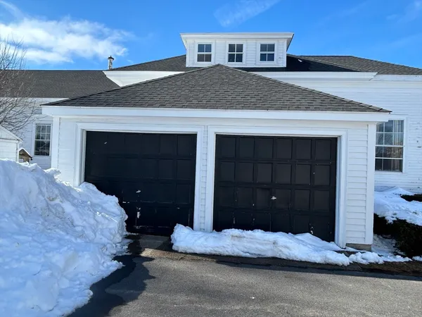 $6,000 | 660 High Street, Dedham, MA 02026