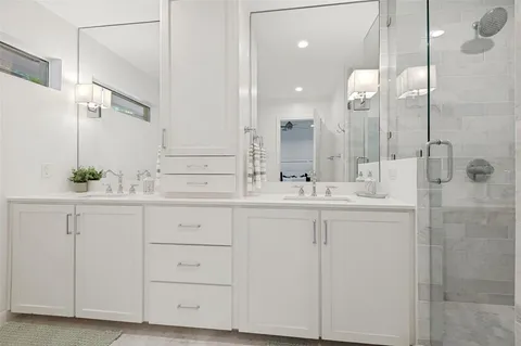 $924,900 | 4230 Royal Ridge Drive, Dallas, TX 75229