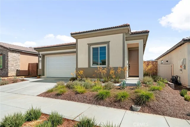 $3,200 | 11919 Greenpeak Street, Corona, CA 92883