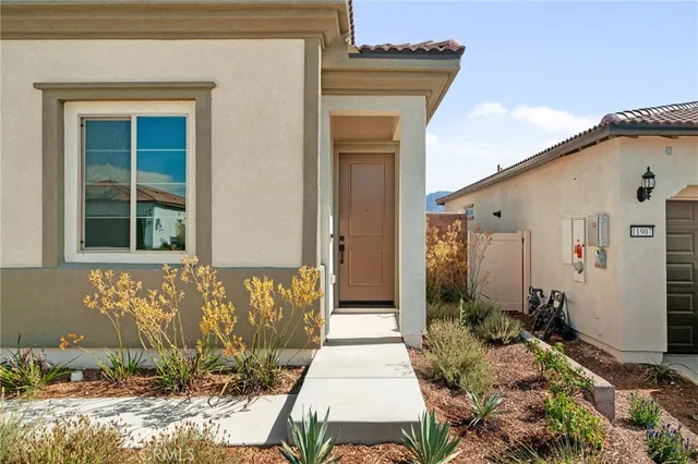 $3,200 | 11919 Greenpeak Street, Corona, CA 92883