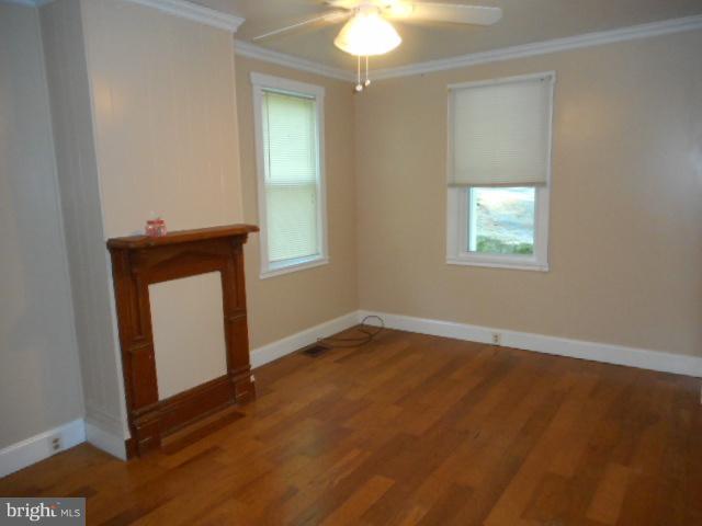 2001 Dr Jack Road Conowingo, MD 21918 - Photo 5 of 8 Living Room