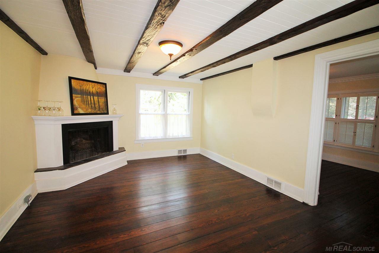 314 Reno Lane Grosse Pointe Farms, MI 48236 - Photo 5 of 29