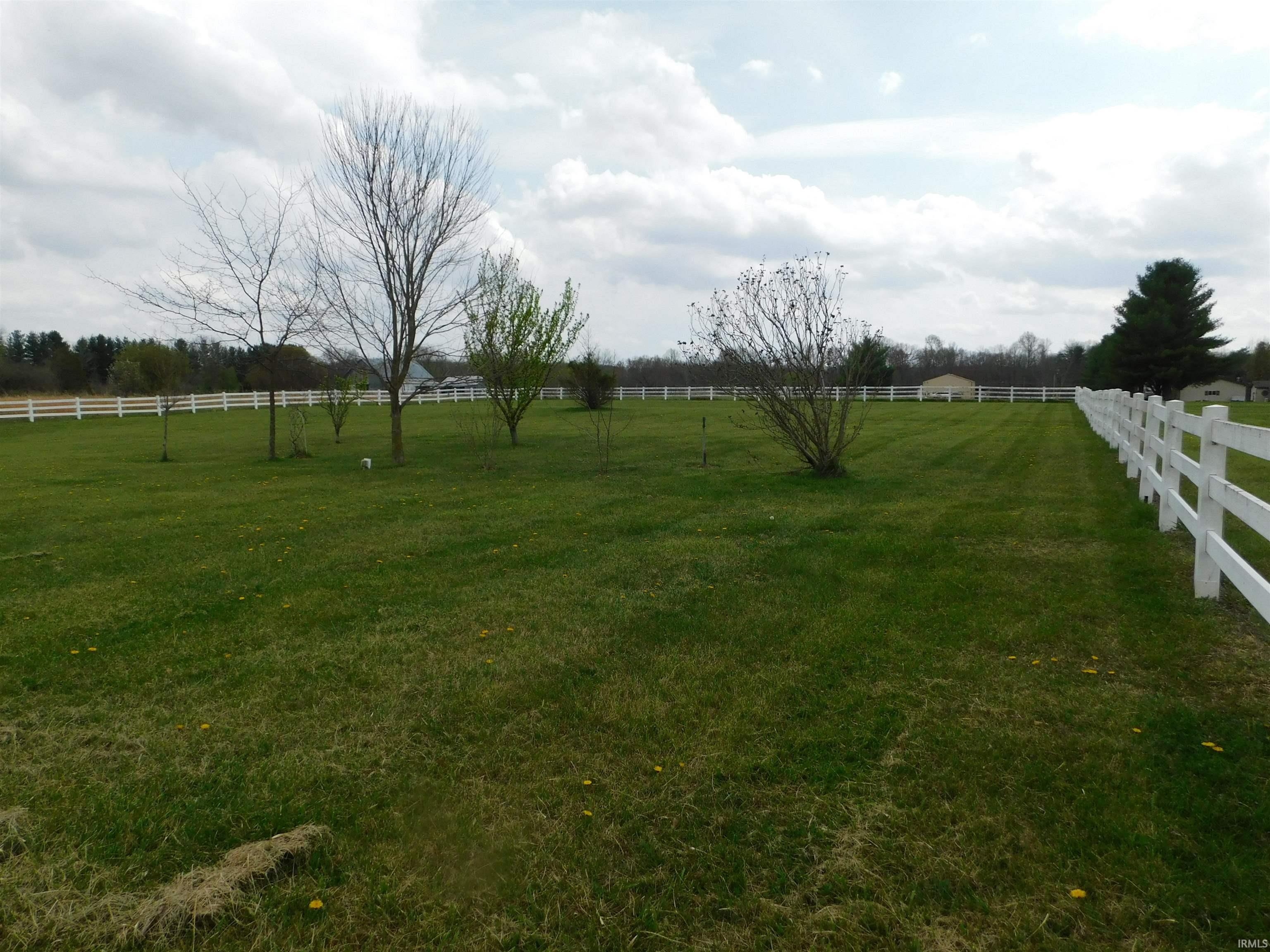 3199 South Boatman Road Scottsburg, IN 47170 - Photo 2 of 17 Gallery Image 2