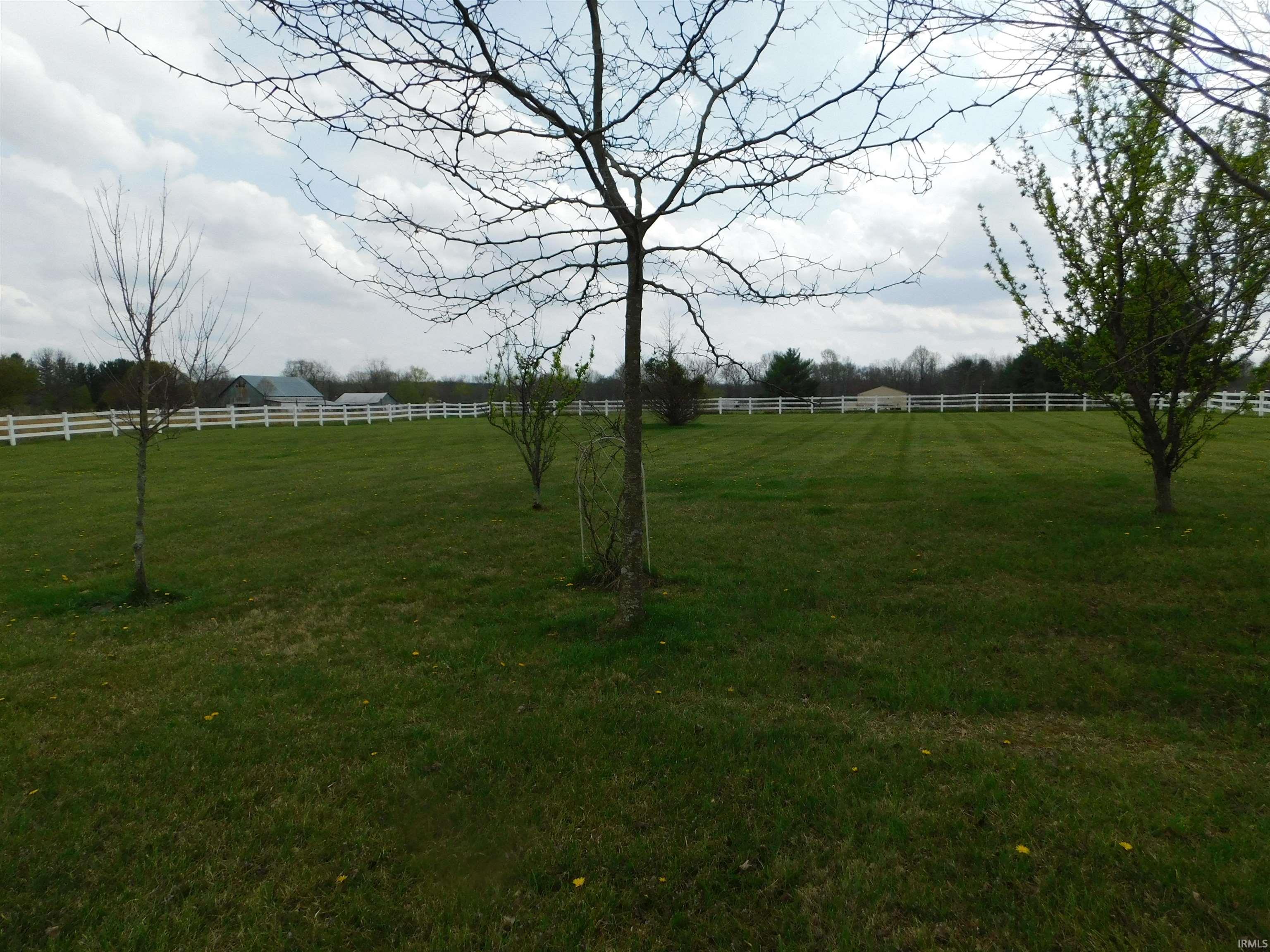 3199 South Boatman Road Scottsburg, IN 47170 - Photo 6 of 17 Gallery Image 6