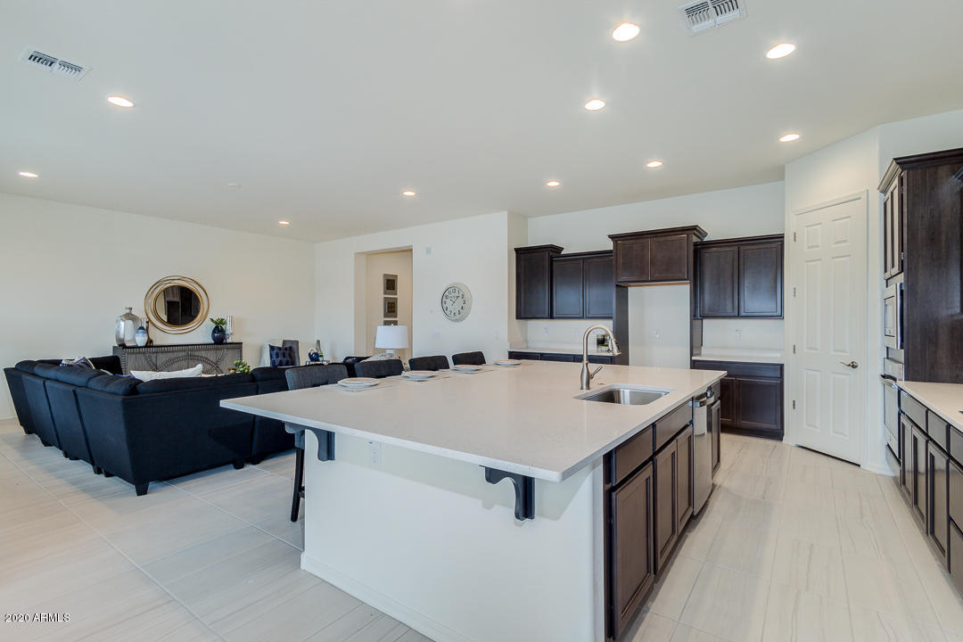 1121 East Kensington Road Gilbert, AZ 85297 - Photo 20 of 60 20-Kensington