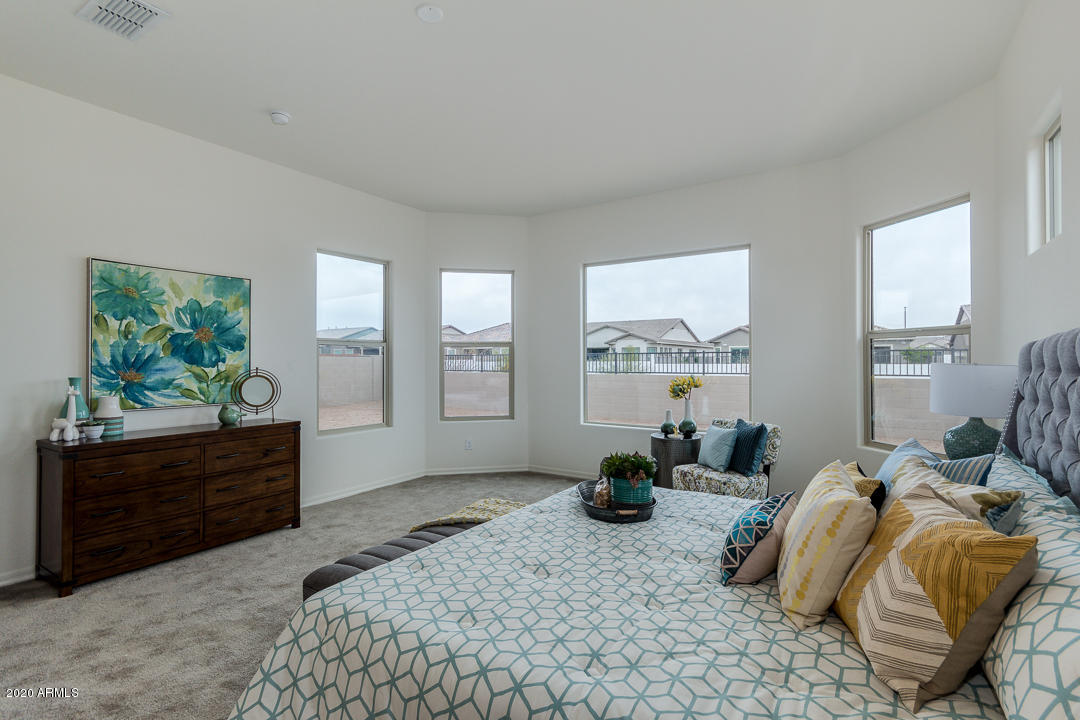 1121 East Kensington Road Gilbert, AZ 85297 - Photo 23 of 60 23-Kensington