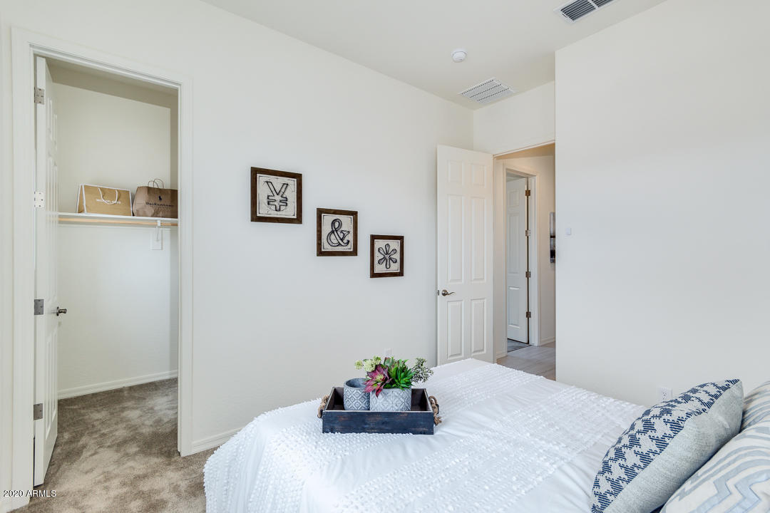 1121 East Kensington Road Gilbert, AZ 85297 - Photo 33 of 60 33-Kensington
