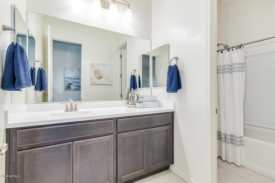 1121 East Kensington Road Gilbert, AZ 85297 - Photo 39 of 60 39-Kensington