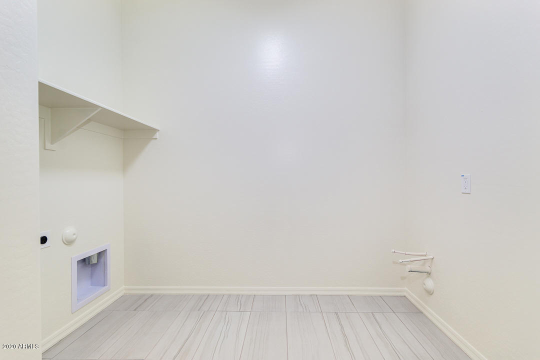 1121 East Kensington Road Gilbert, AZ 85297 - Photo 41 of 60 41-Kensington