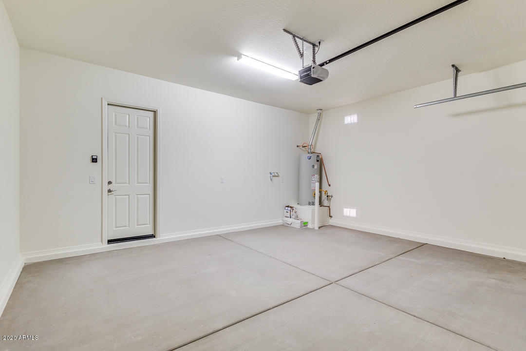 1121 East Kensington Road Gilbert, AZ 85297 - Photo 42 of 60 42-Kensington
