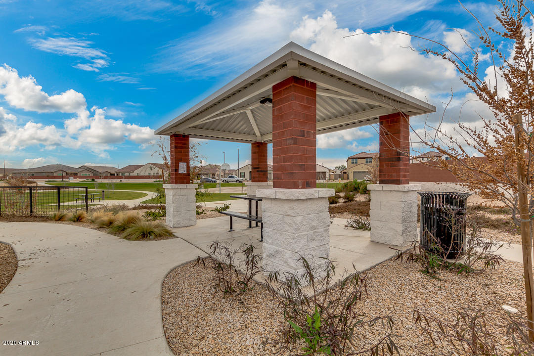 1121 East Kensington Road Gilbert, AZ 85297 - Photo 57 of 60 57-Kensington