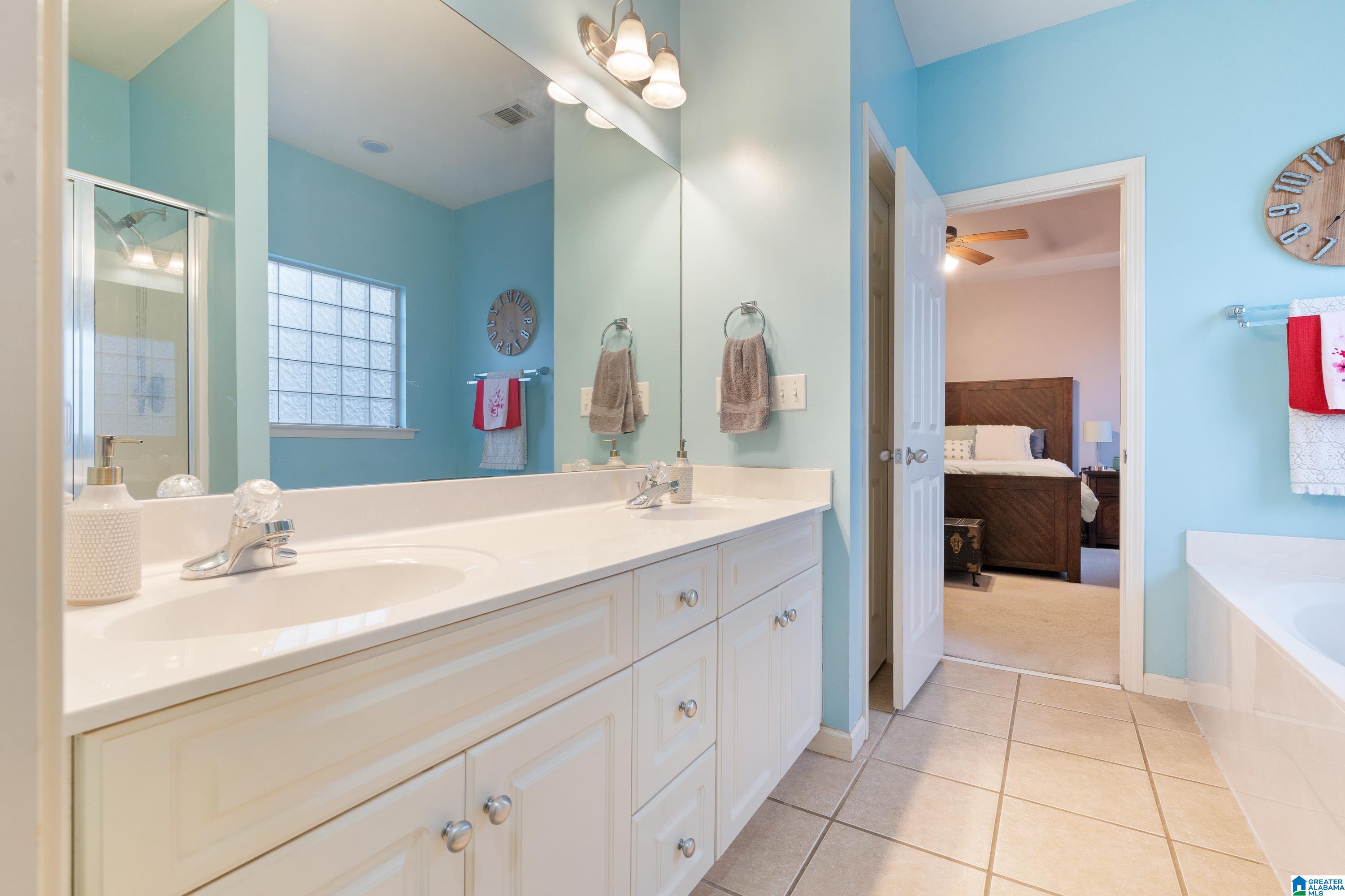 869 Barkley Drive Alabaster, AL 35007 - Photo 17 of 28