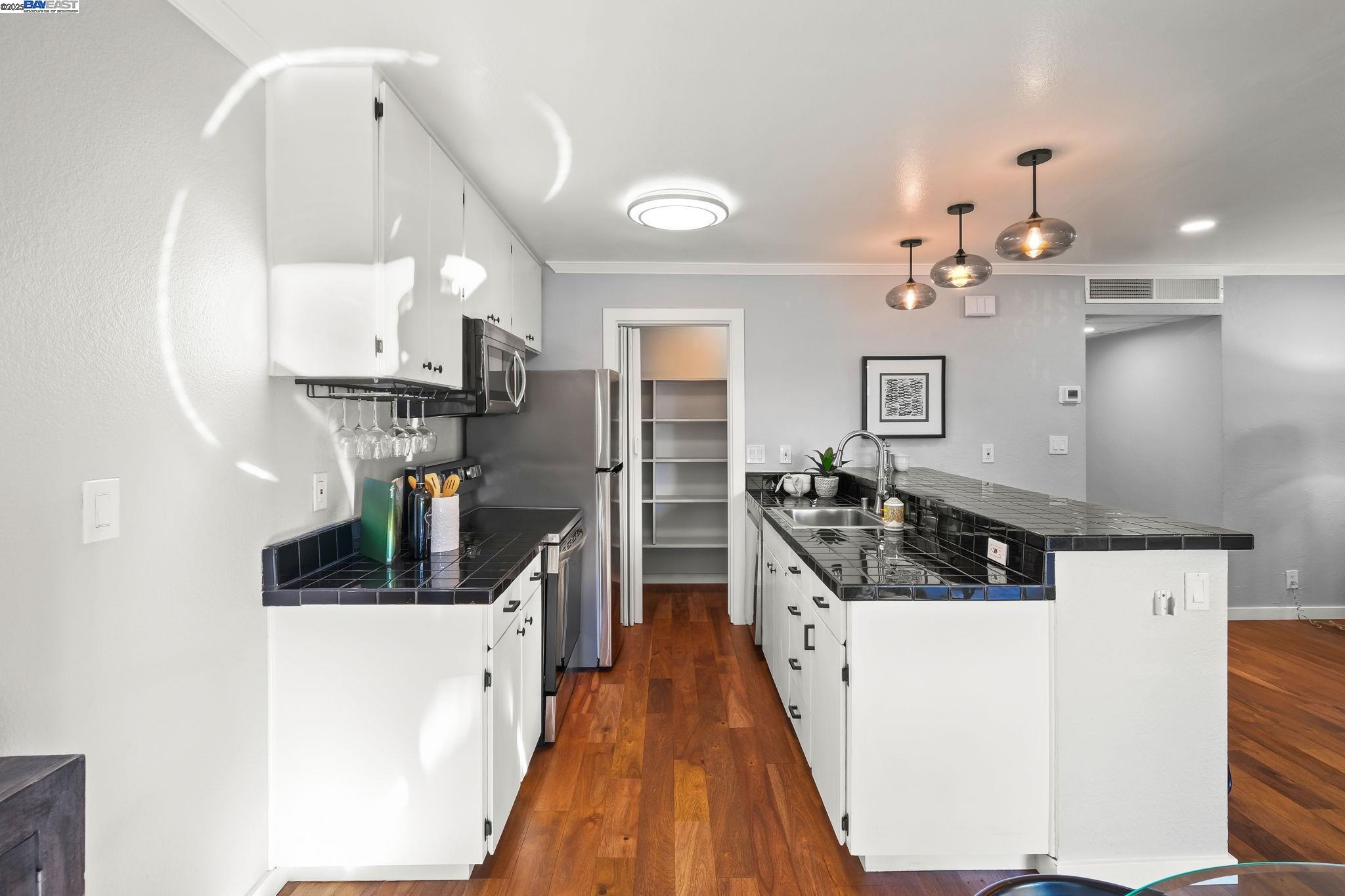 9085 Alcosta Boulevard, Unit 334 San Ramon, CA 94583 - Photo 13 of 28