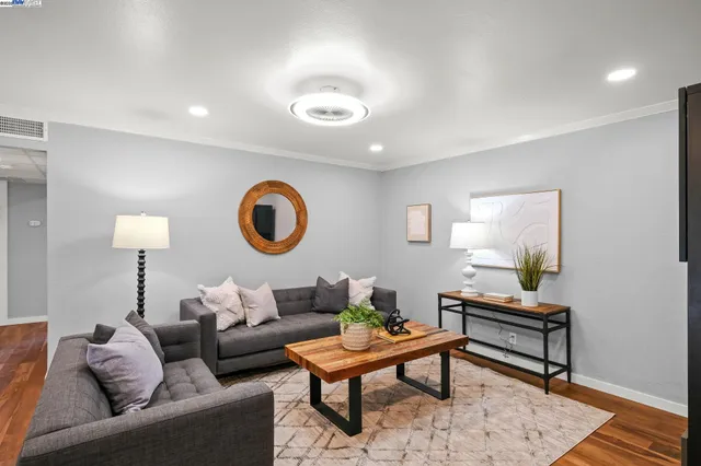 $488,000 | 9085 Alcosta Boulevard, Unit 334, San Ramon, CA 94583