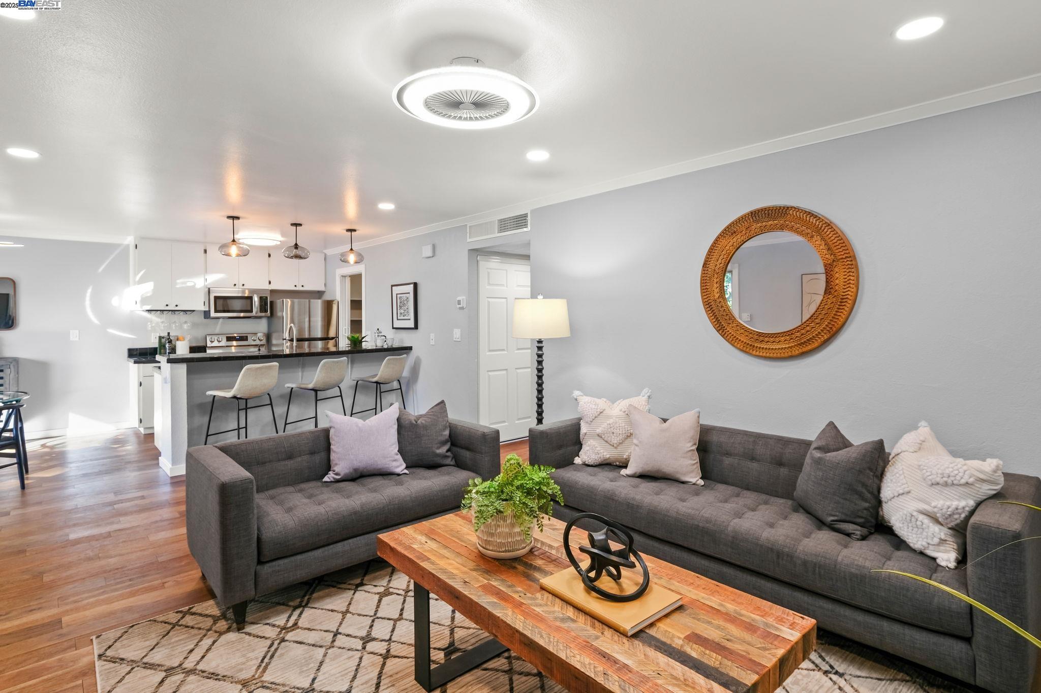 9085 Alcosta Boulevard, Unit 334 San Ramon, CA 94583 - Photo 6 of 28