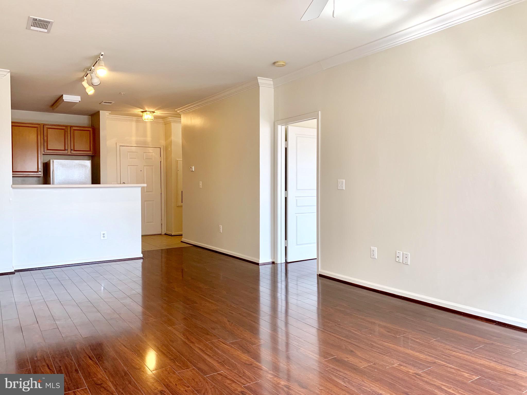 12001 Market Street, Unit 261 Reston, VA 20190 - Photo 24 of 24 Open floor plan