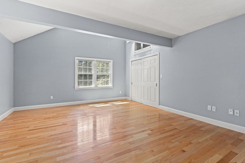 65 MacArthur Road Natick, MA 01760 - Photo 17 of 26 Gallery Image 17