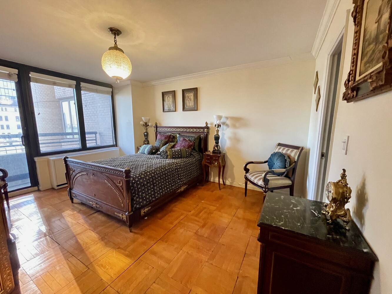 330 East 38th Street, Unit 5K Manhattan, NY 10016 - Photo 8 of 23
