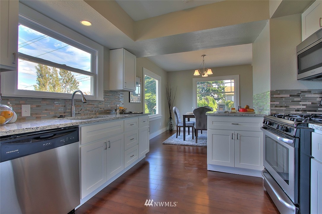 2307 Lowell Road Everett, WA 98203 - Photo 13 of 25