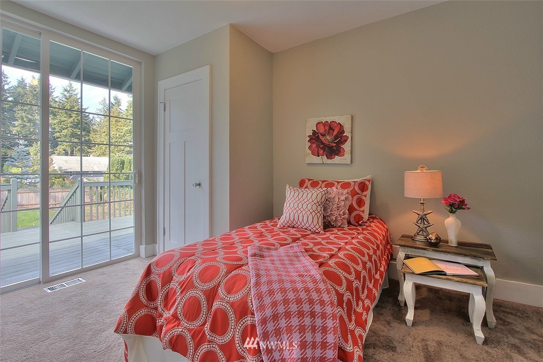 2307 Lowell Road Everett, WA 98203 - Photo 14 of 25