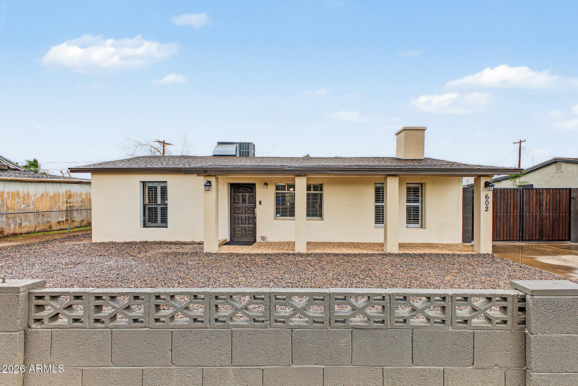 602 West Chipman Road Phoenix, AZ 85041 - Photo 1 of 27 1 - Chipman