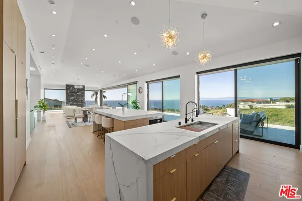 $8,995,000 | 1565 Vía Leon, Palos Verdes Estates, CA 90274