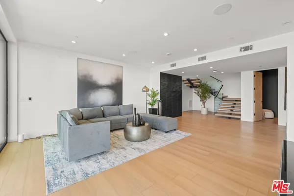 $8,995,000 | 1565 Vía Leon, Palos Verdes Estates, CA 90274