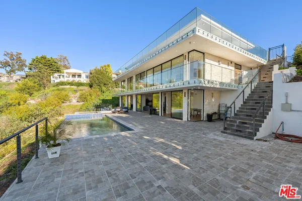 $8,995,000 | 1565 Vía Leon, Palos Verdes Estates, CA 90274