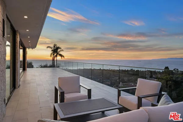$8,995,000 | 1565 Vía Leon, Palos Verdes Estates, CA 90274