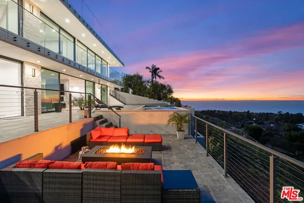 $8,995,000 | 1565 Vía Leon, Palos Verdes Estates, CA 90274