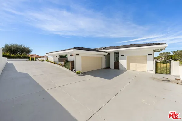 $8,995,000 | 1565 Vía Leon, Palos Verdes Estates, CA 90274