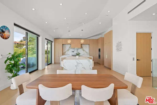 $8,995,000 | 1565 Vía Leon, Palos Verdes Estates, CA 90274