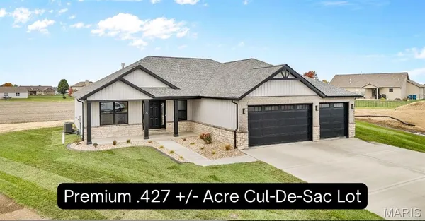 $494,000 | 6 Grant Court, Troy, IL 62294