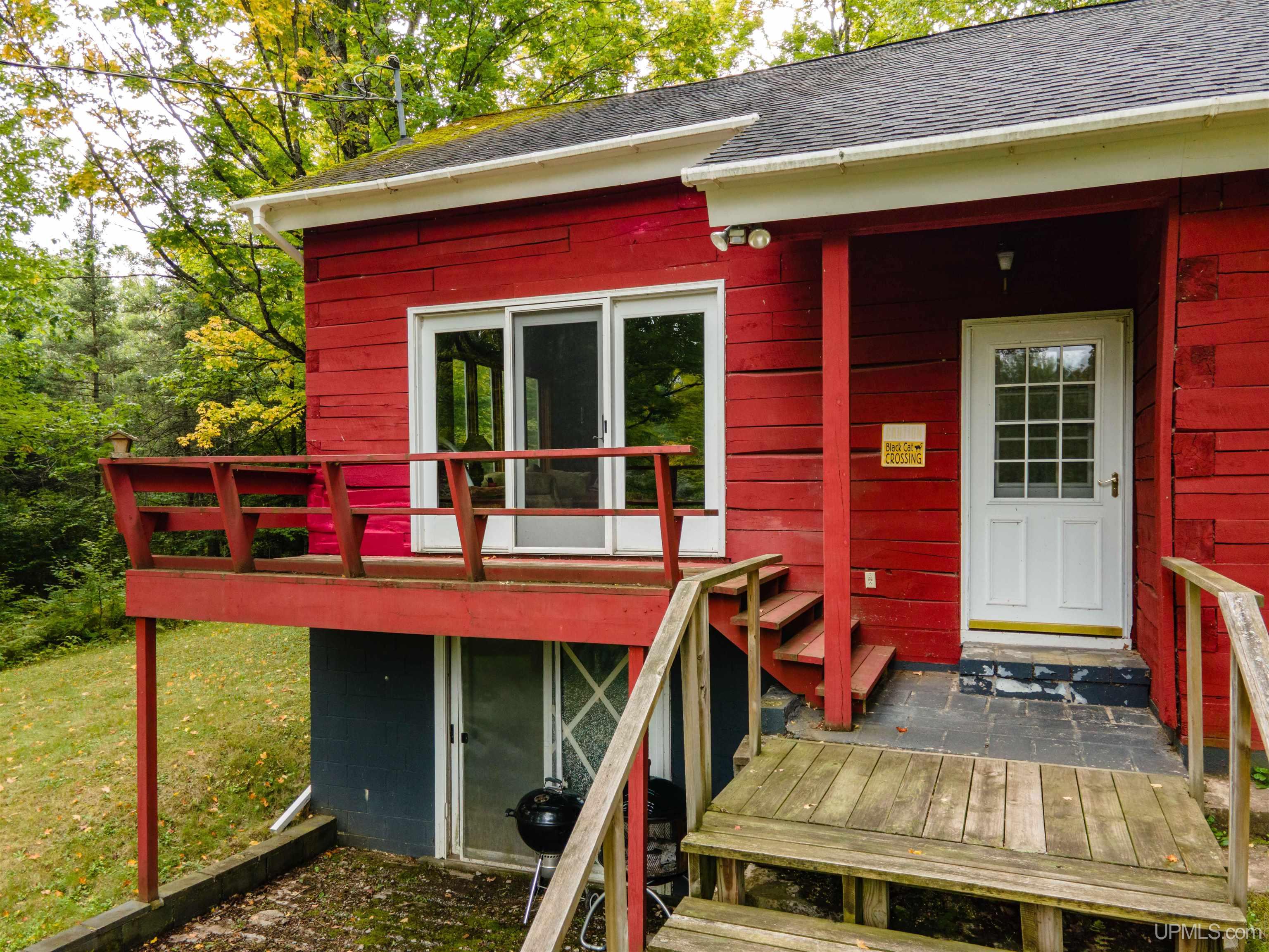 6823 County 601 Road Republic, MI 49879 - Photo 27 of 33