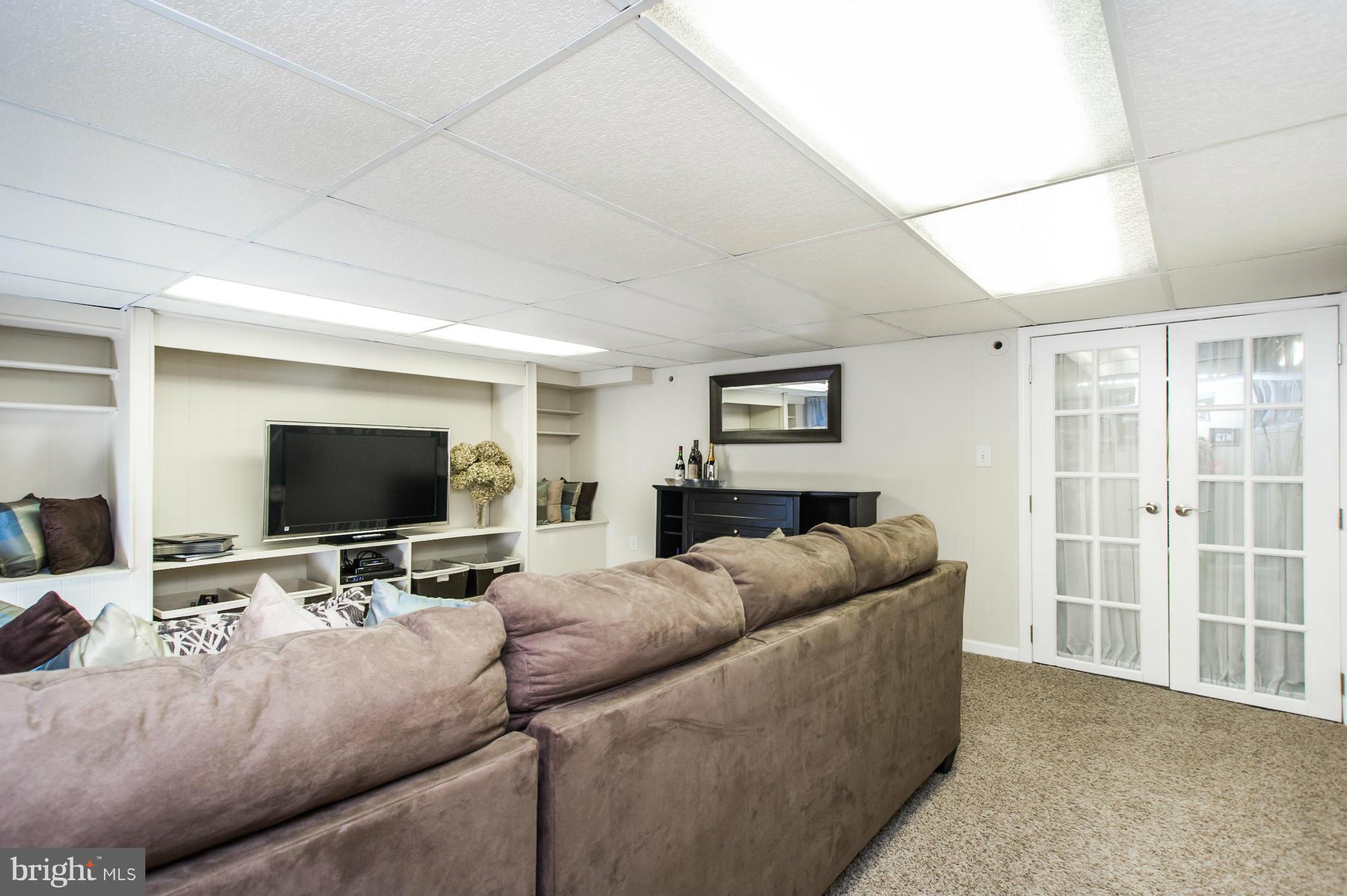 415 Dunkirk Road Baltimore, MD 21212 - Photo 20 of 25 Family Room