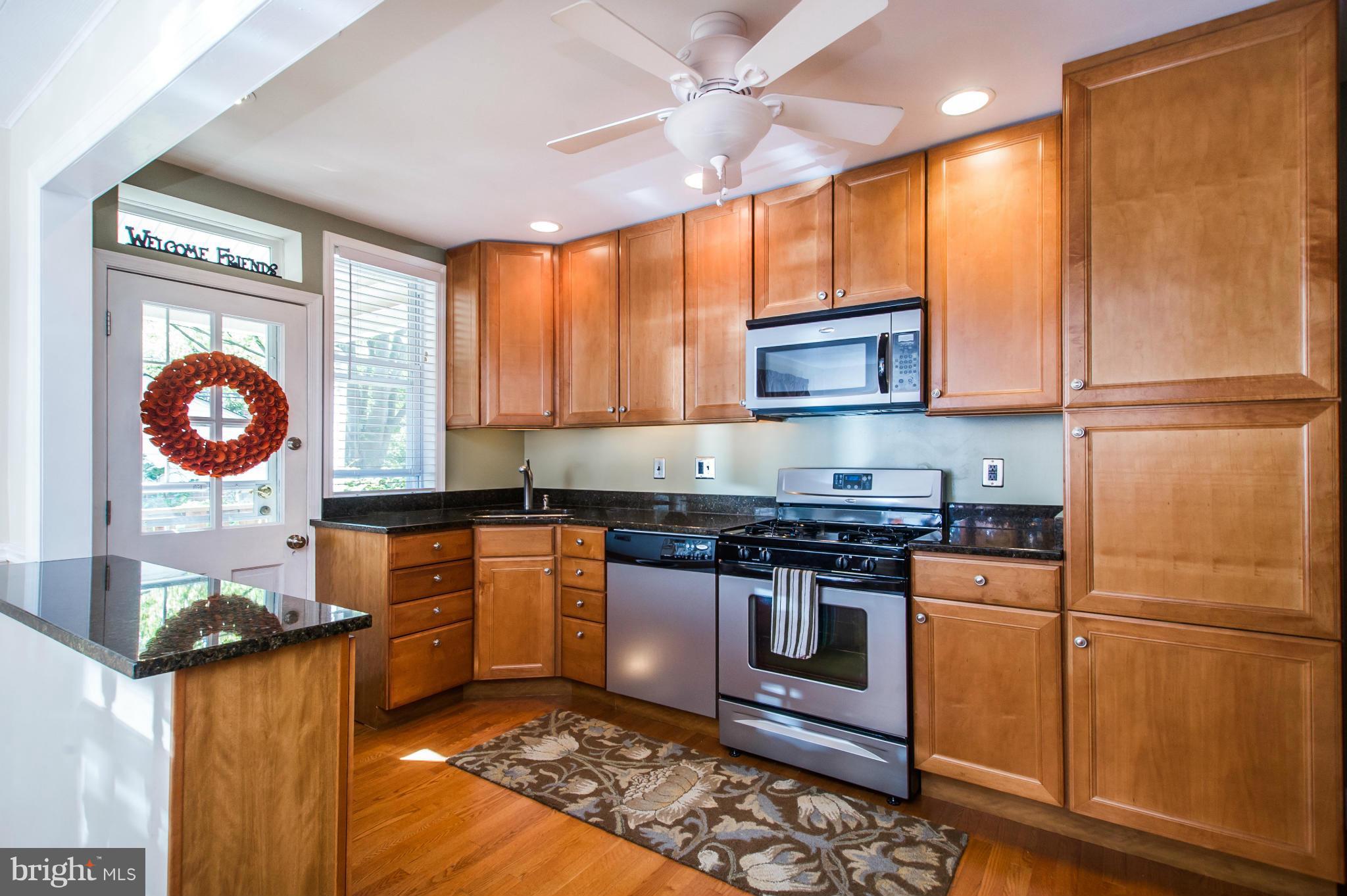415 Dunkirk Road Baltimore, MD 21212 - Photo 7 of 25 Kitchen