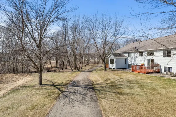 $274,900 | 335 Creekside Drive, Buffalo, MN 55313