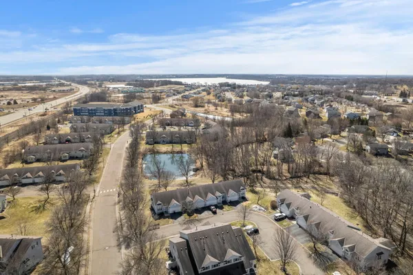 $274,900 | 335 Creekside Drive, Buffalo, MN 55313