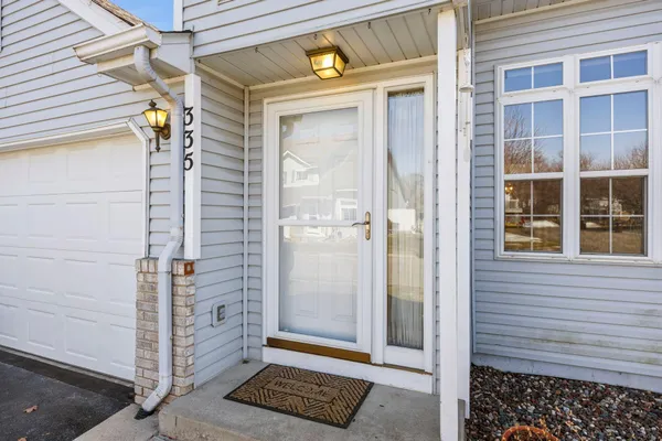 $274,900 | 335 Creekside Drive, Buffalo, MN 55313