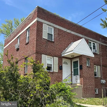 $275,000 | 73 South Evergreen Avenue, Woodbury, NJ 08096