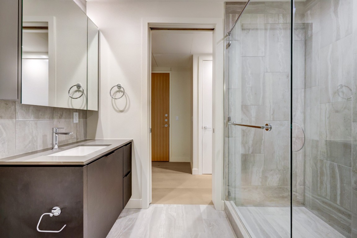 44 East Avenue, Unit 2511 Austin, TX 78701 - Photo 11 of 40