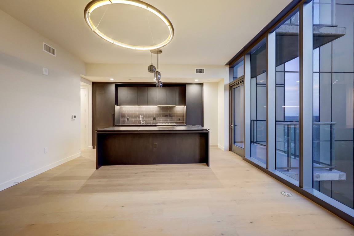 44 East Avenue, Unit 2511 Austin, TX 78701 - Photo 18 of 40