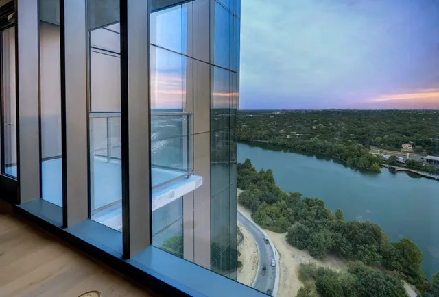 $3,400 | 44 East Avenue, Unit 2511, Austin, TX 78701