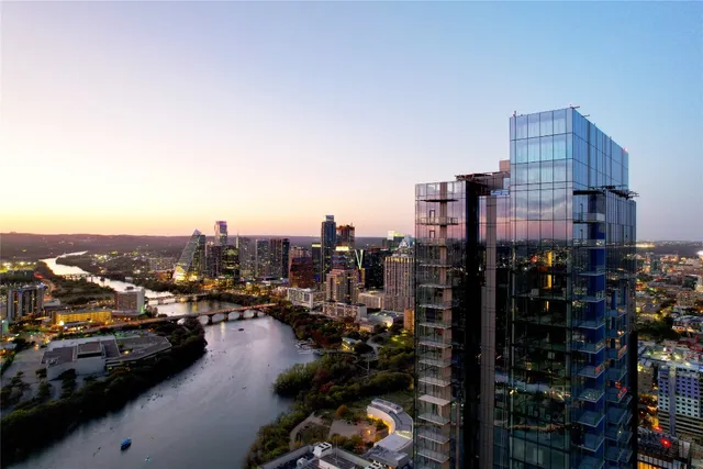 $3,400 | 44 East Avenue, Unit 2511, Austin, TX 78701