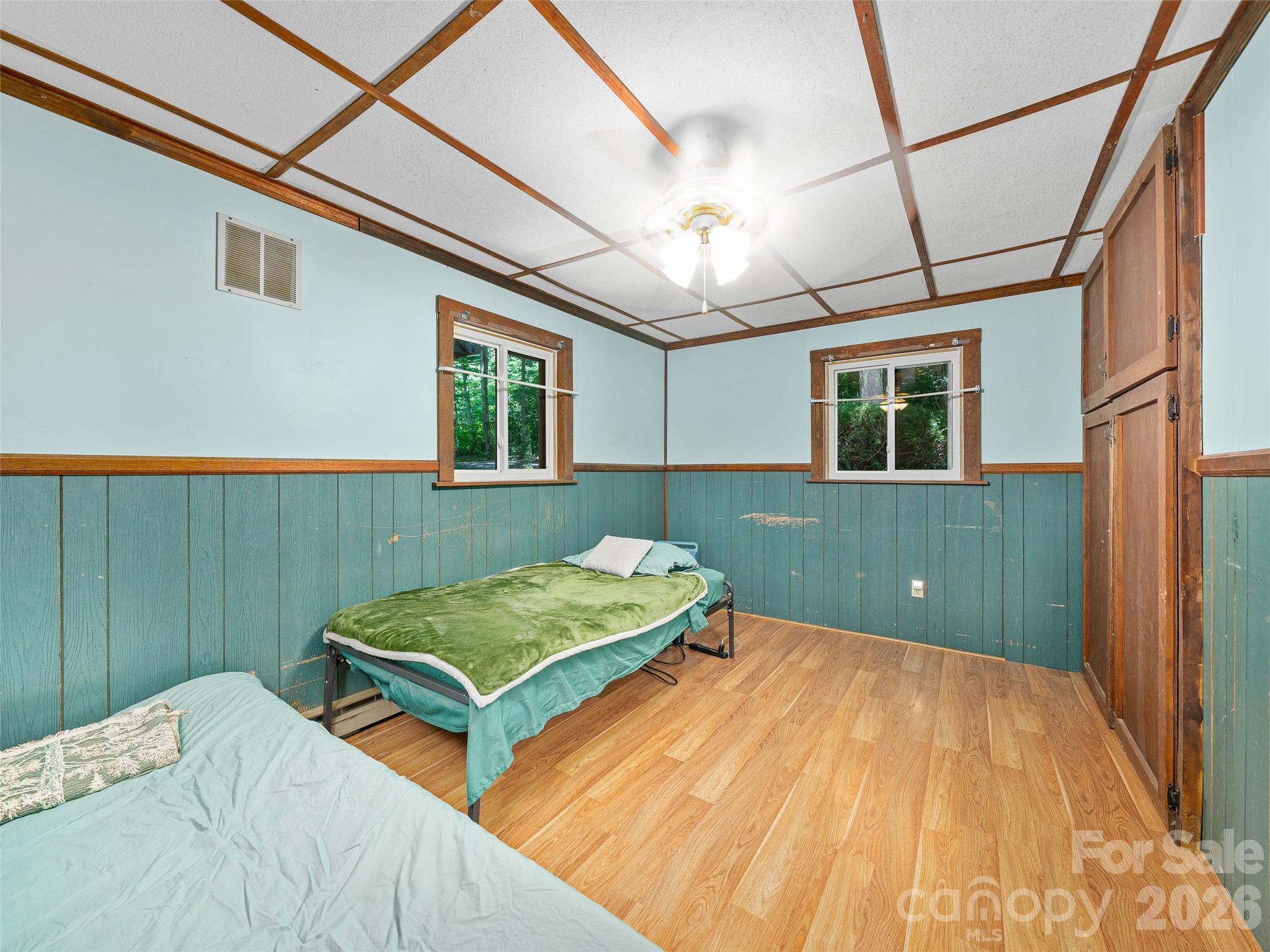 552 North Fork Road Burnsville, NC 28714 - Photo 19 of 48