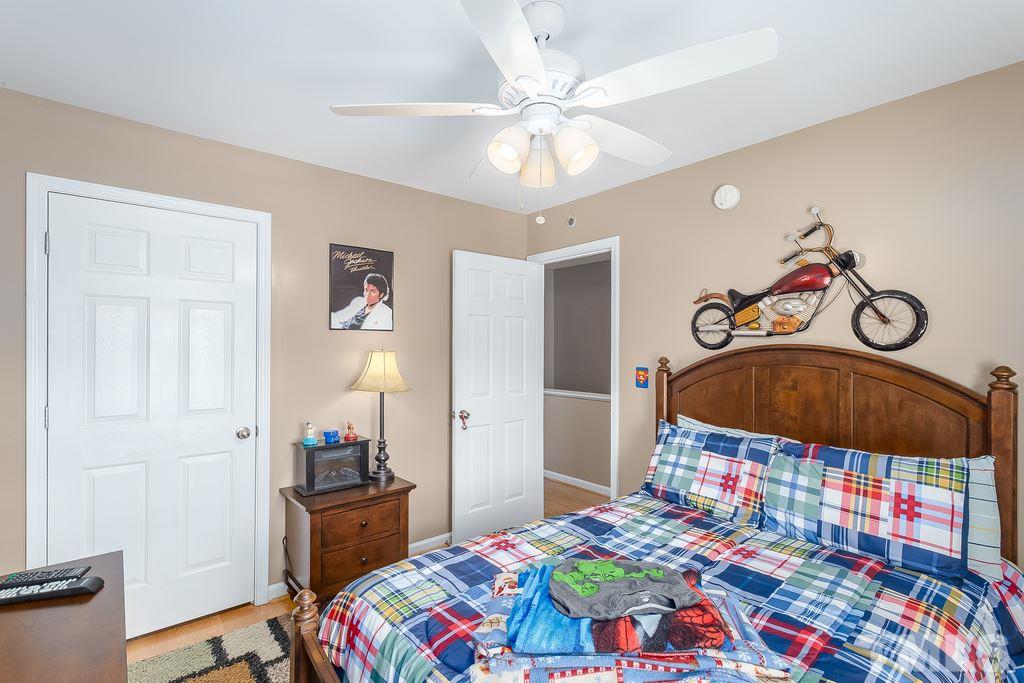2112 Persimmon Ridge Drive Raleigh, NC 27604 - Photo 15 of 26