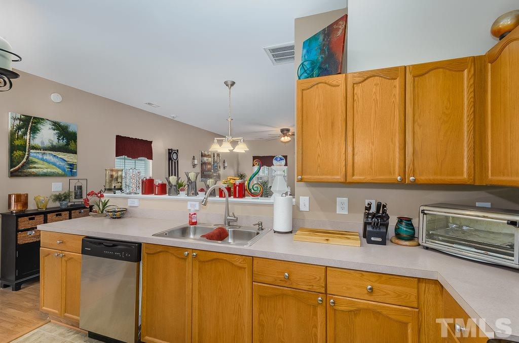 2112 Persimmon Ridge Drive Raleigh, NC 27604 - Photo 8 of 26