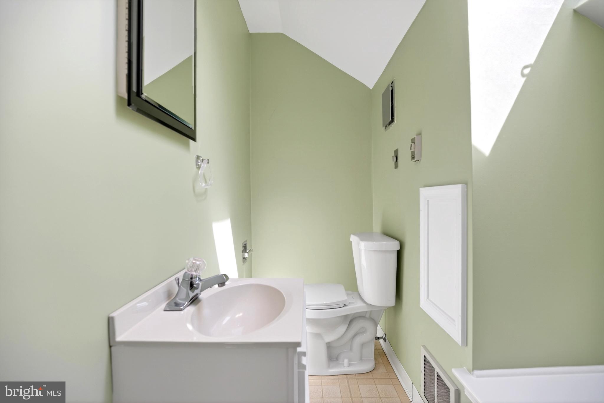 274 Fox Run Exton, PA 19341 - Photo 24 of 36